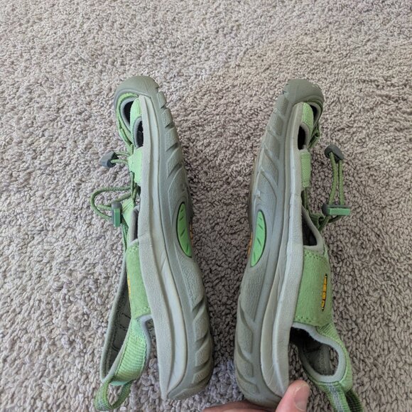 Keen  Green Sandals Water shoes Women's 9 - Picture 10 of 10